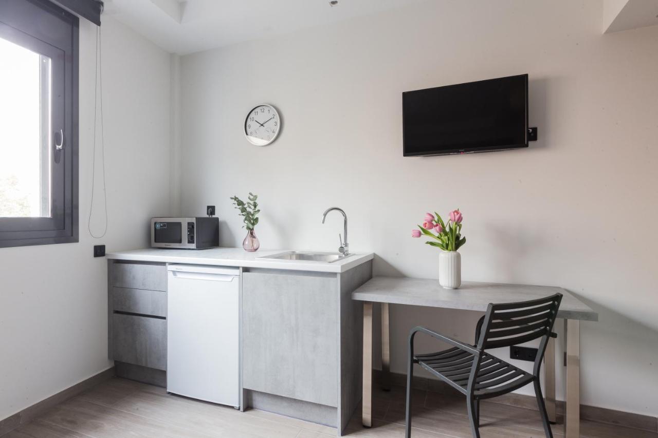12 Reasons Why Metaxourgeio Aparthotel Athens Luaran gambar