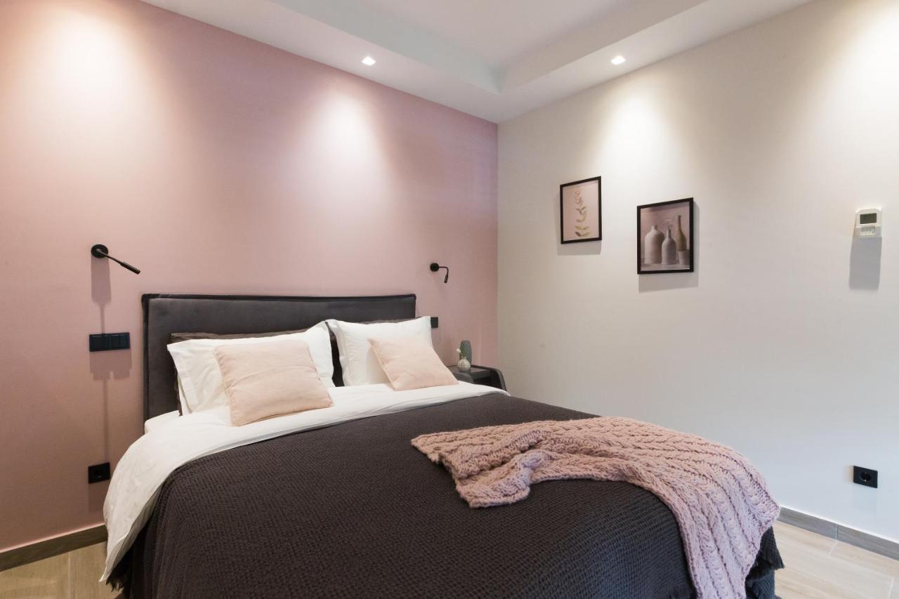 12 Reasons Why Metaxourgeio Aparthotel Athens Luaran gambar