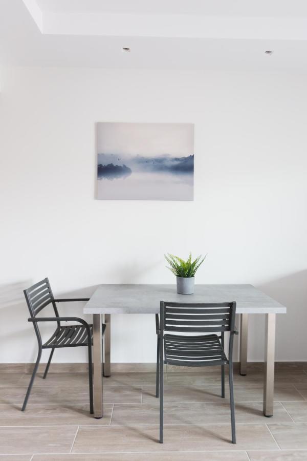 12 Reasons Why Metaxourgeio Aparthotel Athens Luaran gambar