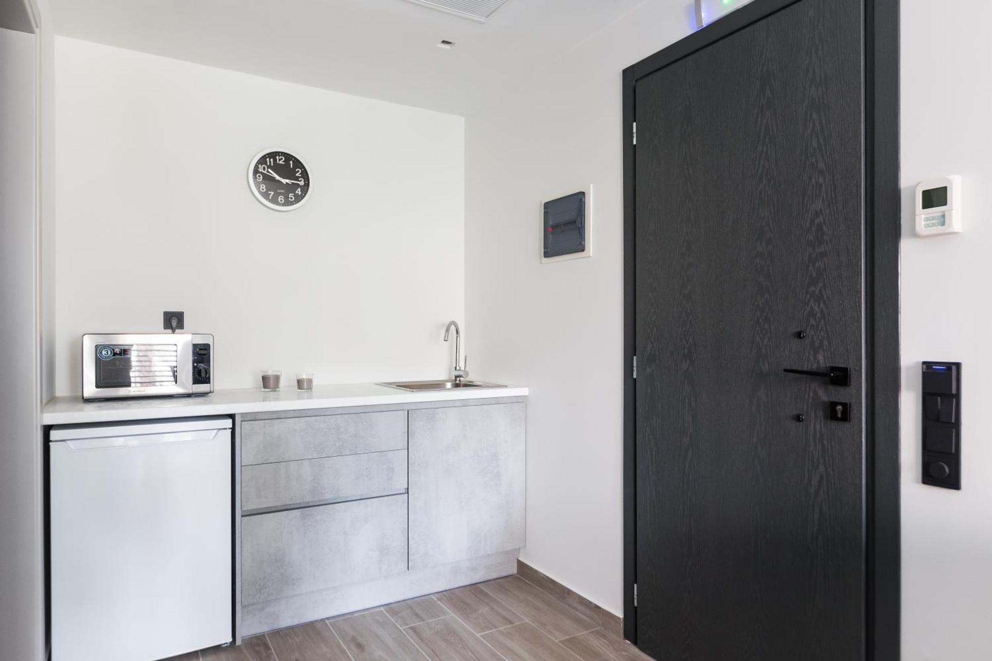 12 Reasons Why Metaxourgeio Aparthotel Athens Luaran gambar